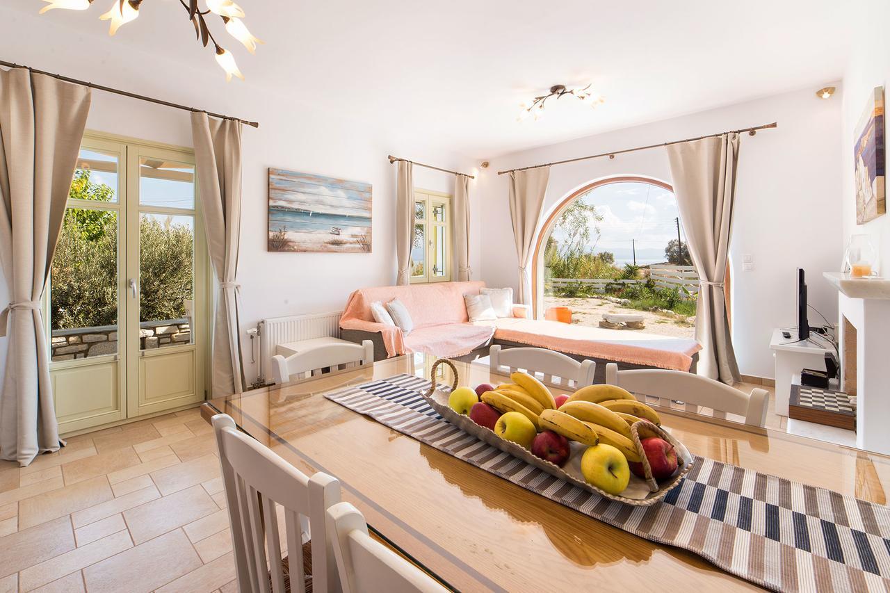 Villa San Dimitrio House On The Beach Logaras Eksteriør billede